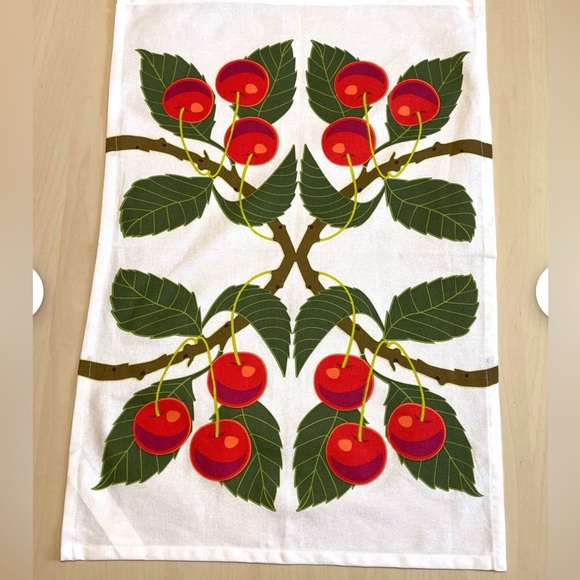 NWT Cindy Lindgren Cherries, Cherry Trio kitchen Tea Towel. 100% cotton - Picture 6 of 8